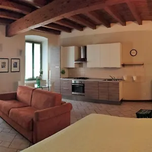 https://soggiorno-in-centro-storico.it-lombardy.com