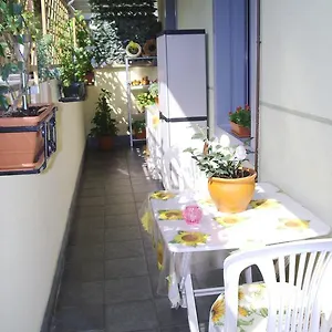 https://zara-cosy-cheap-apartment.it-lombardy.com